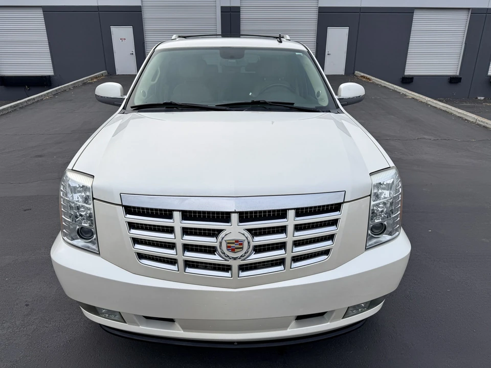 2012 Cadillac Escalade & EXT 3rd Gen - Image 20 of 31