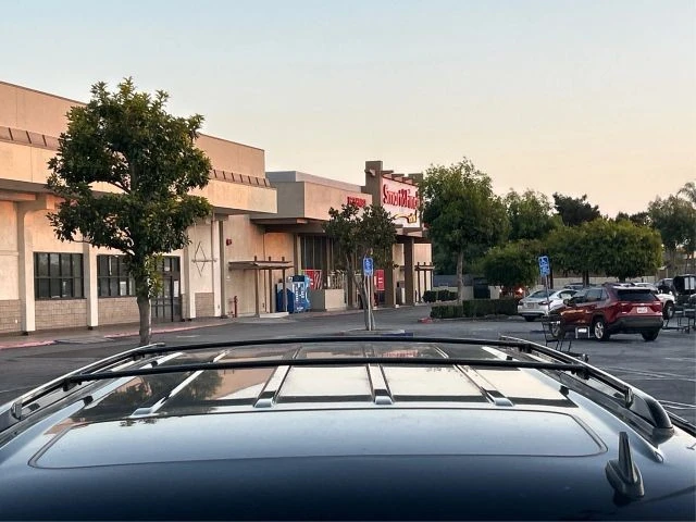 2012 Cadillac Escalade & EXT 3rd Gen - Image 12 of 21