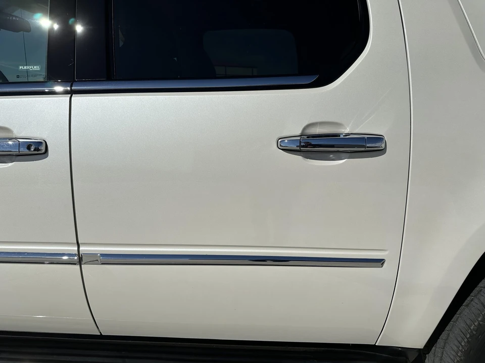 2012 Cadillac Escalade & EXT 3rd Gen - Image 29 of 31