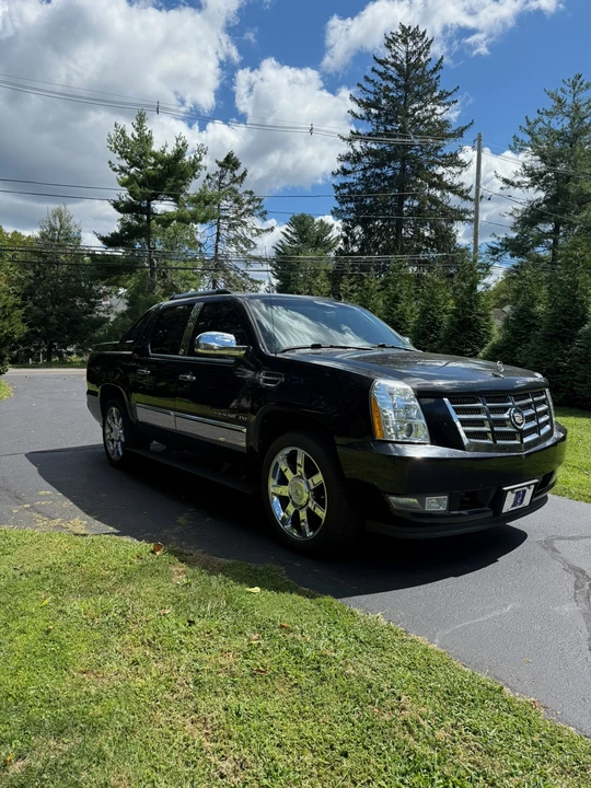 2012 Cadillac Escalade & EXT 3rd Gen - Image 14 of 31
