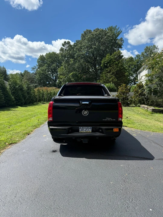 2012 Cadillac Escalade & EXT 3rd Gen - Image 6 of 31