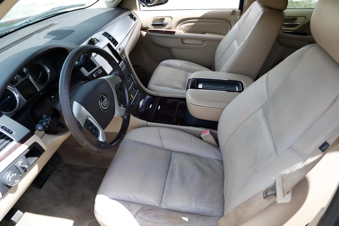 2012 Cadillac Escalade & EXT 3rd Gen - Image 4 of 21