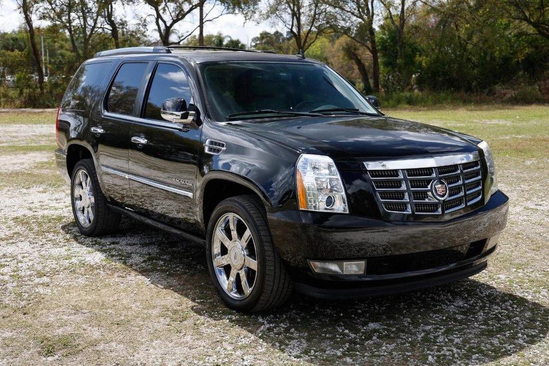 2012 Cadillac Escalade & EXT 3rd Gen - Image 15 of 21