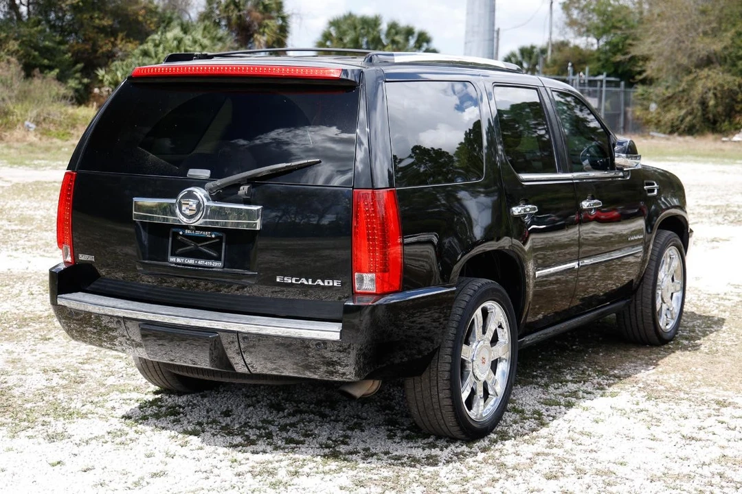2012 Cadillac Escalade & EXT 3rd Gen - Image 11 of 21