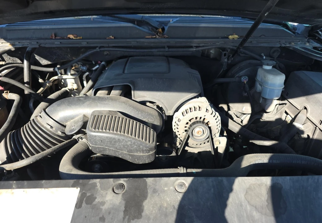 2012 Cadillac Escalade & EXT 3rd Gen - Image 15 of 15