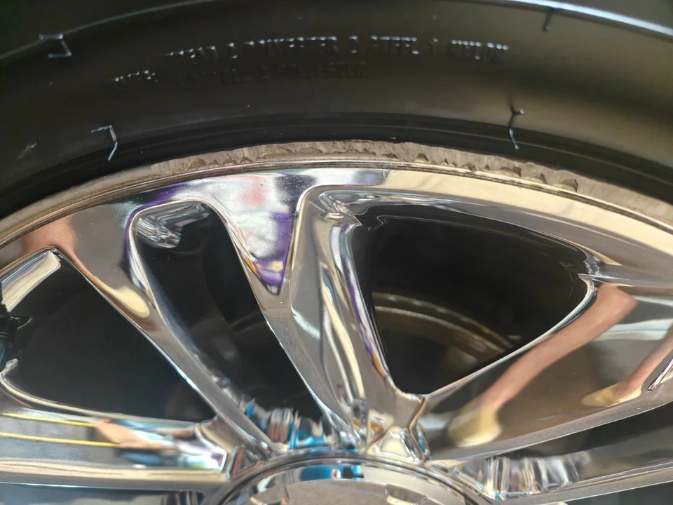 2012 Cadillac Escalade & EXT 3rd Gen - Image 16 of 19