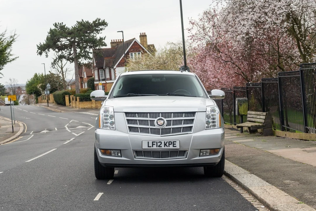 2012 Cadillac Escalade & EXT 3rd Gen - Image 8 of 30