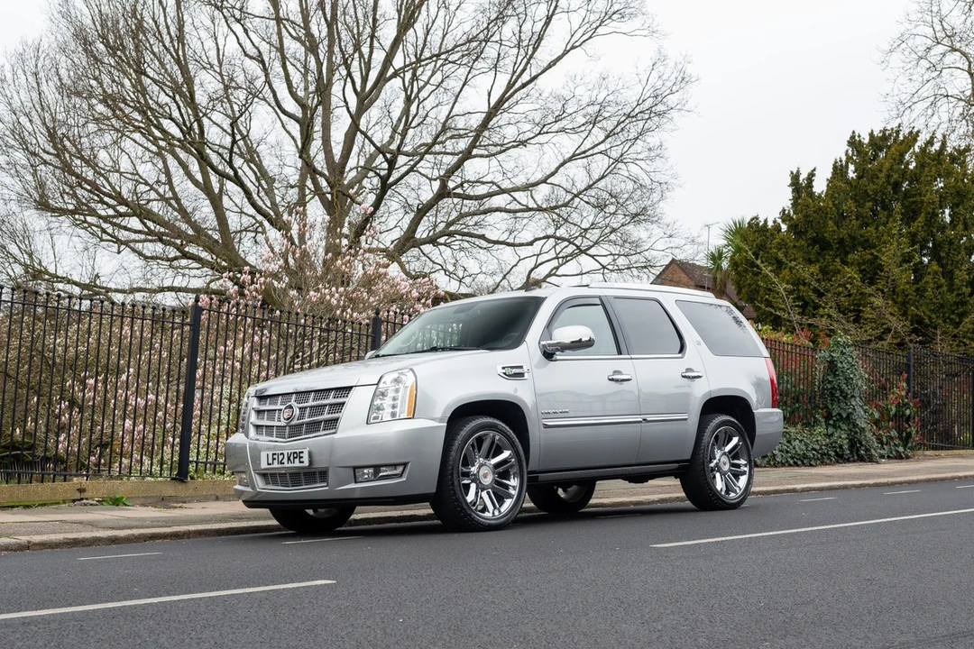 2012 Cadillac Escalade & EXT 3rd Gen - Image 15 of 30