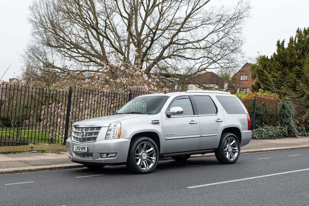 2012 Cadillac Escalade & EXT 3rd Gen - Image 13 of 30