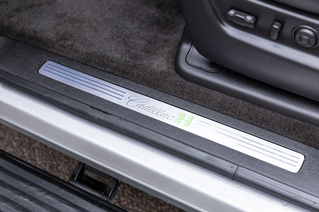 2012 Cadillac Escalade & EXT 3rd Gen - Image 24 of 30