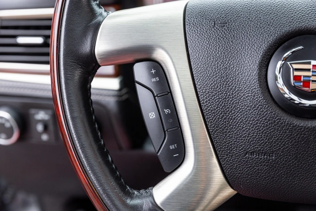 2012 Cadillac Escalade & EXT 3rd Gen - Image 27 of 30