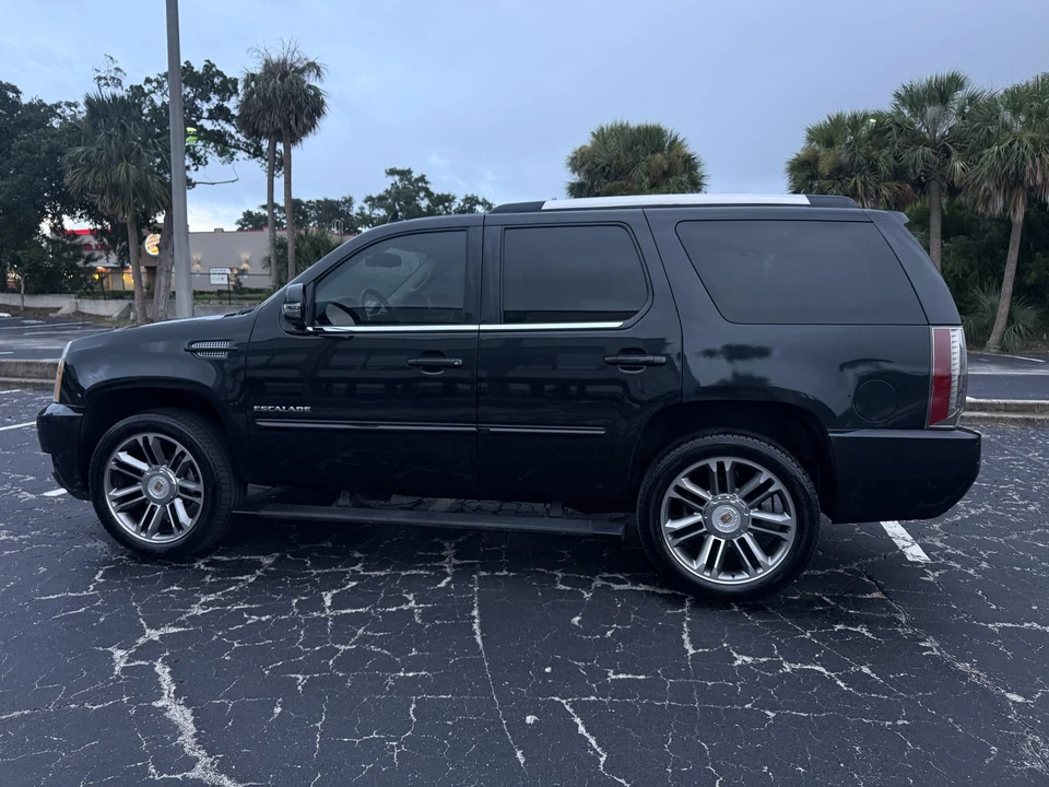 2012 Cadillac Escalade & EXT 3rd Gen - Image 22 of 31