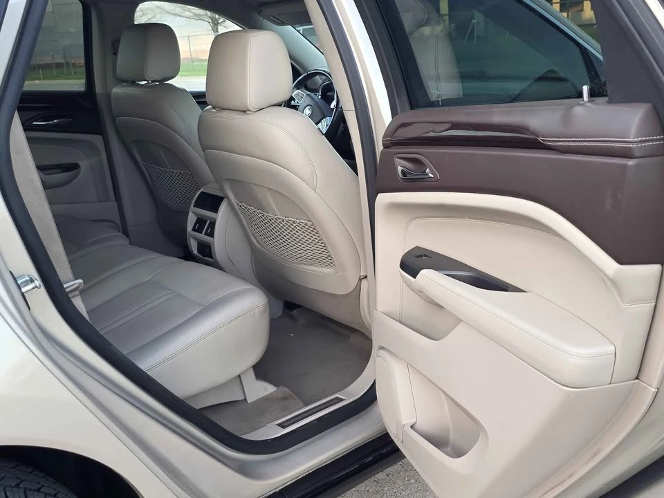 2012 Cadillac SRX - Image 11 of 20