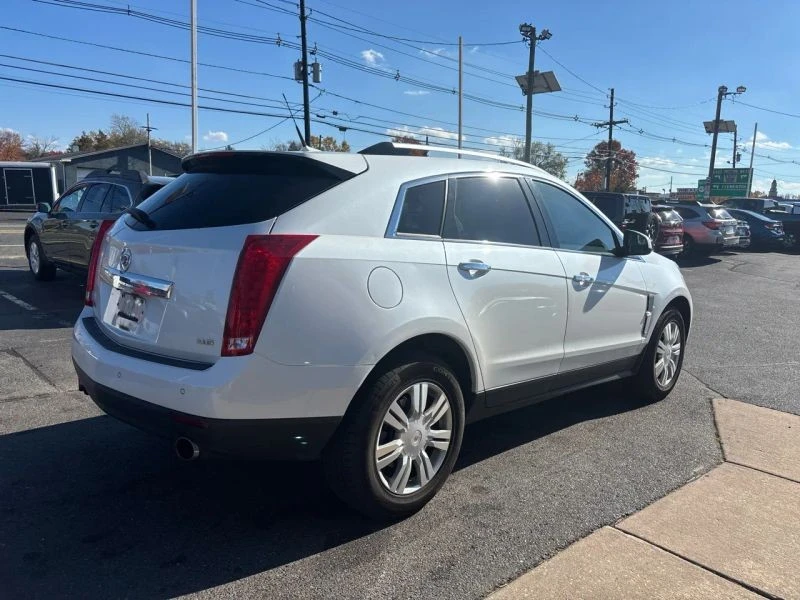 2012 Cadillac SRX - Image 8 of 12