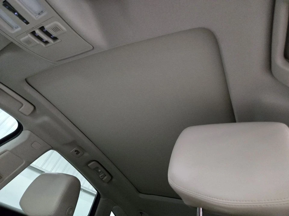 2012 Cadillac SRX - Image 8 of 12