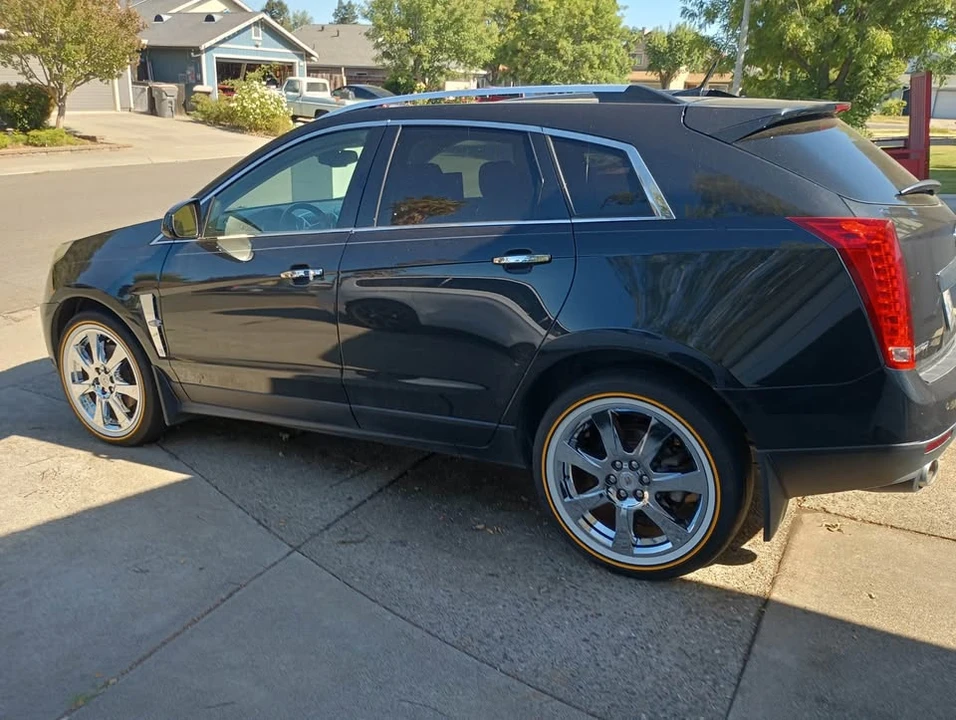 2012 Cadillac SRX - Image 3 of 10
