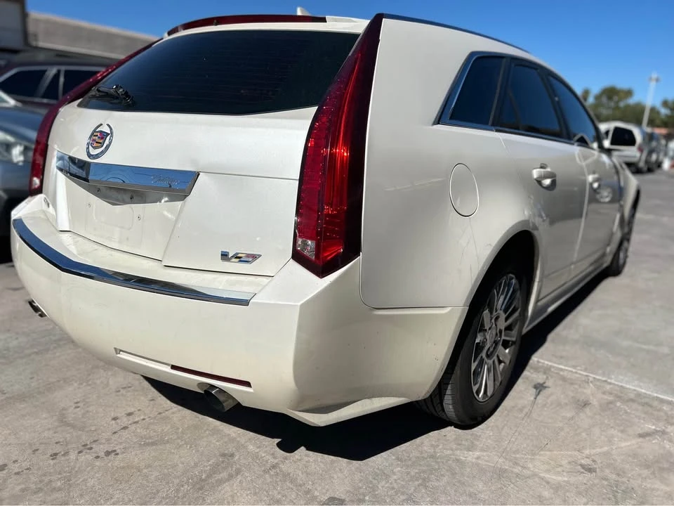 2012 Cadillac CTS 2nd Gen - Image 2 of 5