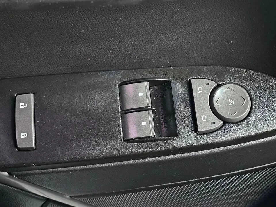 2012 Cadillac CTS 2nd Gen - Image 14 of 20