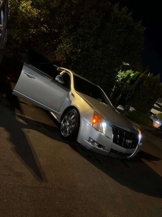2012 Cadillac CTS 2nd Gen - Image 2 of 6