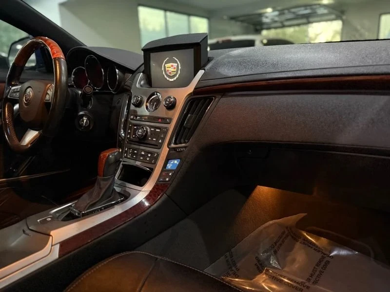 2012 Cadillac CTS 2nd Gen - Image 17 of 19