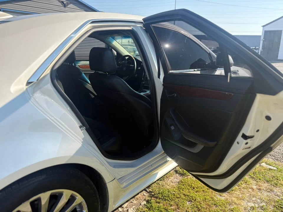 2012 Cadillac CTS 2nd Gen - Image 16 of 19