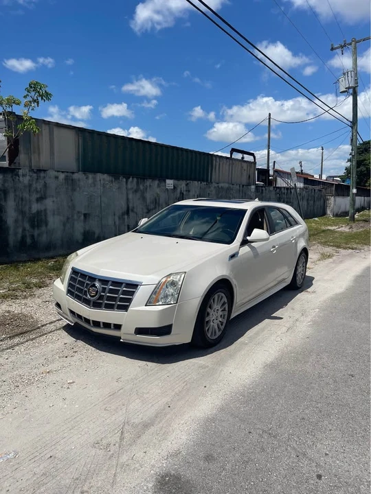 2012 Cadillac CTS 2nd Gen - Image 2 of 9