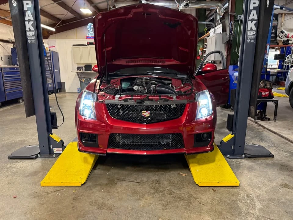 2012 Cadillac CTS-V 2nd Gen - Image 4 of 8