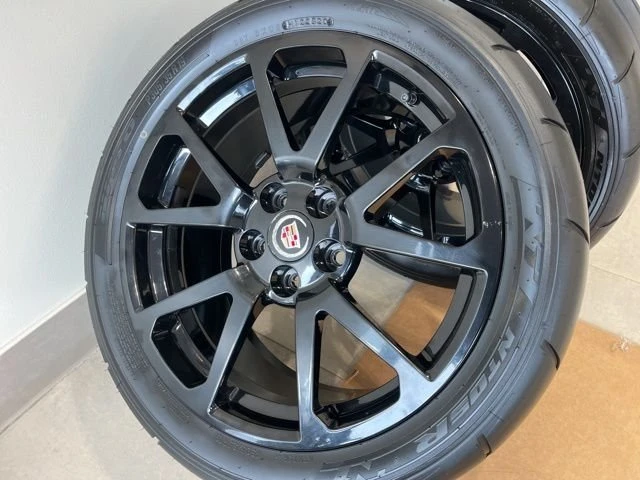 2012 Cadillac CTS-V 2nd Gen - Image 10 of 17
