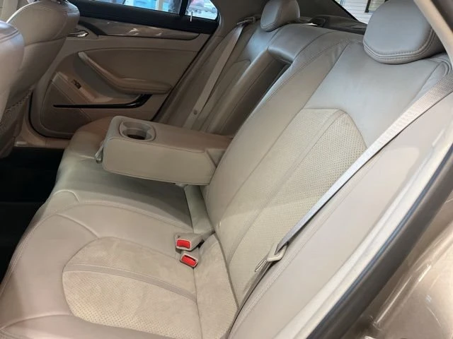2012 Cadillac CTS-V 2nd Gen - Image 16 of 17