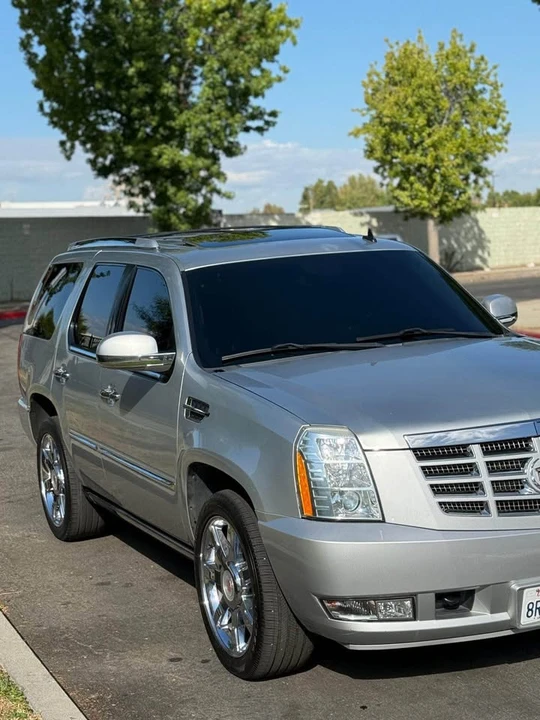 2012 Cadillac Escalade & EXT 3rd Gen - Image 12 of 20