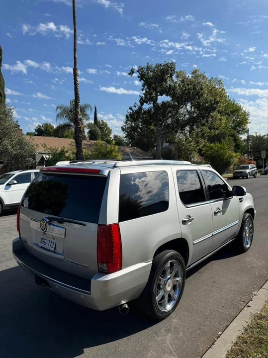 2012 Cadillac Escalade & EXT 3rd Gen - Image 5 of 20
