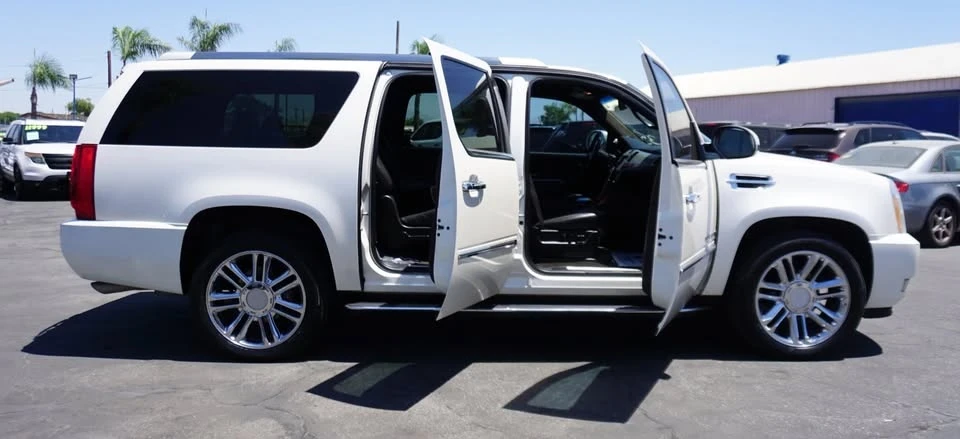 2012 Cadillac Escalade & EXT 3rd Gen - Image 15 of 20