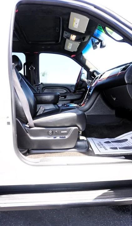 2012 Cadillac Escalade & EXT 3rd Gen - Image 16 of 20