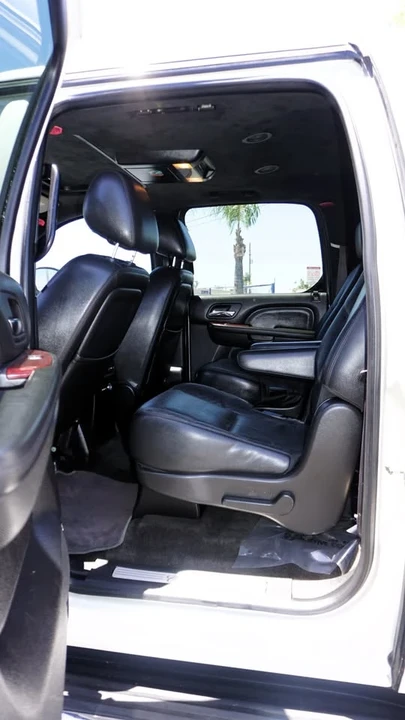 2012 Cadillac Escalade & EXT 3rd Gen - Image 7 of 20