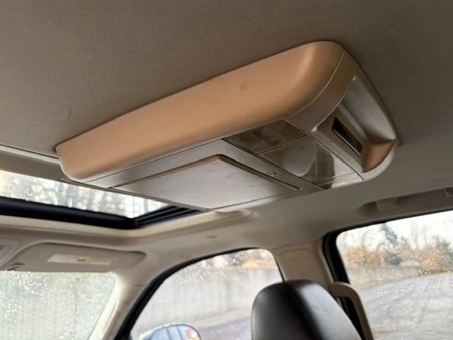 2012 Cadillac Escalade & EXT 3rd Gen - Image 13 of 19