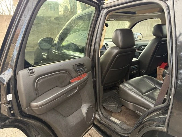 2012 Cadillac Escalade & EXT 3rd Gen - Image 11 of 19