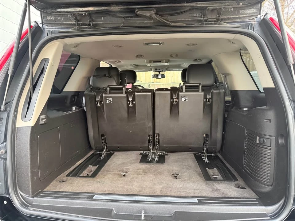 2012 Cadillac Escalade & EXT 3rd Gen - Image 4 of 8