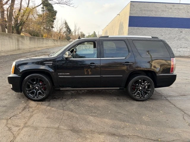2012 Cadillac Escalade & EXT 3rd Gen - Image 2 of 19