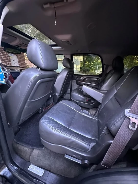 2012 Cadillac Escalade & EXT 3rd Gen - Image 10 of 15