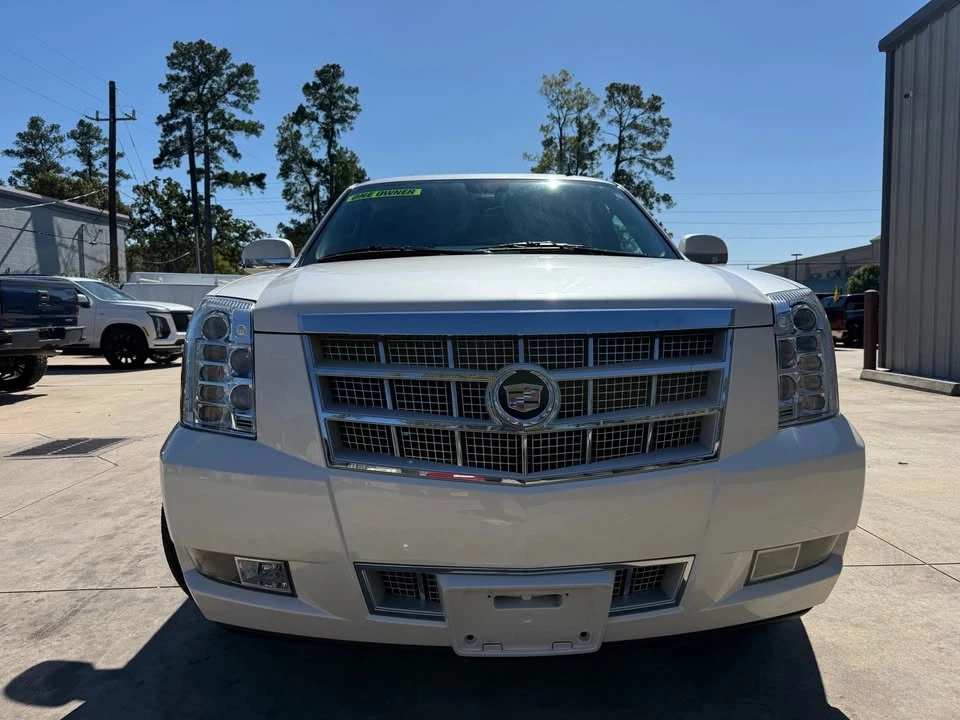 2012 Cadillac Escalade & EXT 3rd Gen - Image 5 of 17