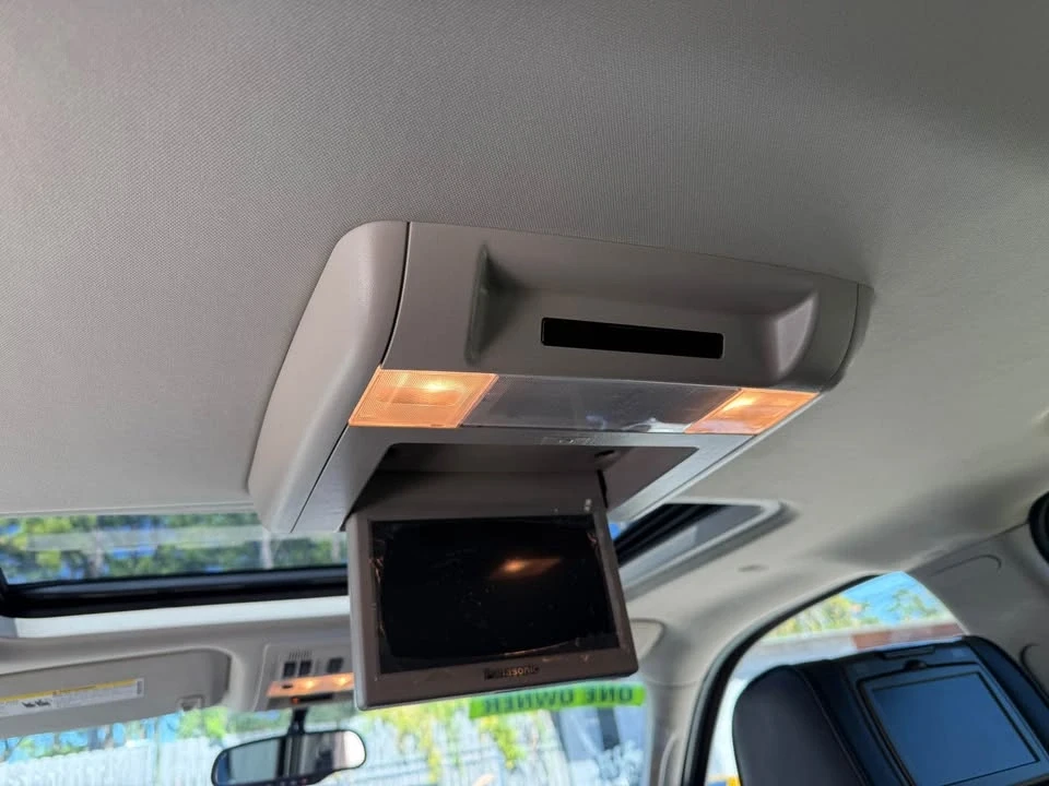 2012 Cadillac Escalade & EXT 3rd Gen - Image 15 of 17