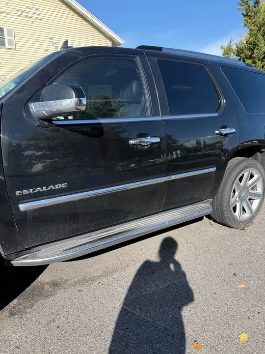 2012 Cadillac Escalade & EXT 3rd Gen - Image 8 of 12