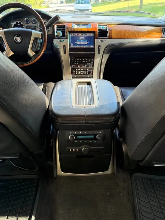 2012 Cadillac Escalade & EXT 3rd Gen - Image 14 of 16