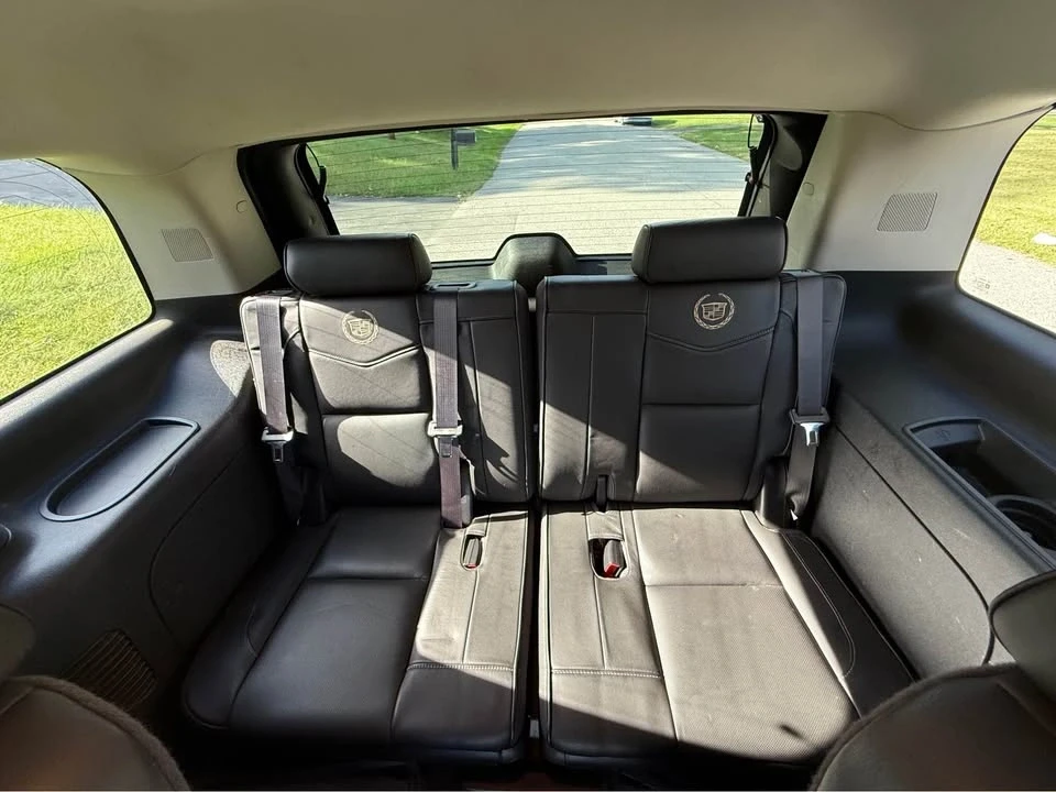 2012 Cadillac Escalade & EXT 3rd Gen - Image 12 of 16