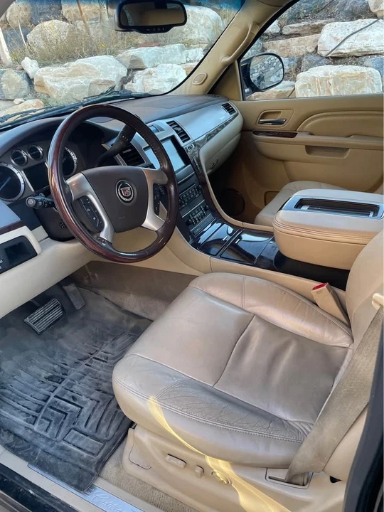 2012 Cadillac Escalade & EXT 3rd Gen - Image 9 of 12