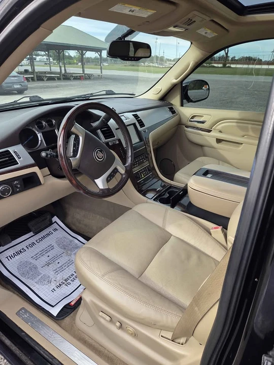 2012 Cadillac Escalade & EXT 3rd Gen - Image 3 of 7