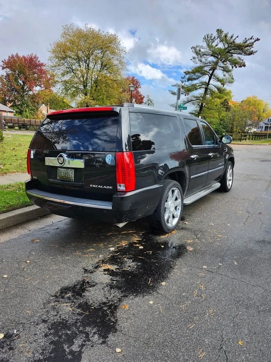 2012 Cadillac Escalade & EXT 3rd Gen - Image 3 of 3