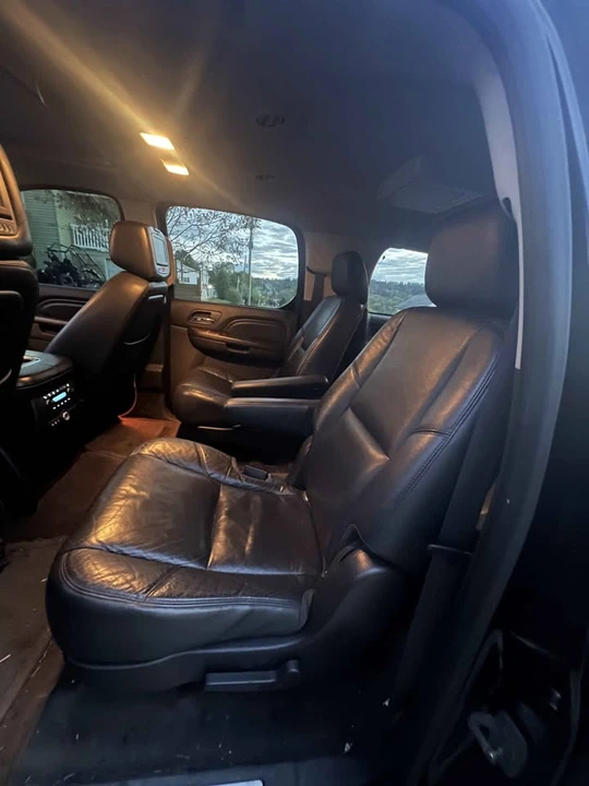 2012 Cadillac Escalade & EXT 3rd Gen - Image 8 of 11