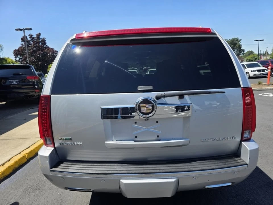2012 Cadillac Escalade & EXT 3rd Gen - Image 8 of 17