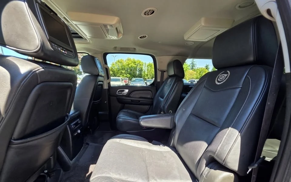 2012 Cadillac Escalade & EXT 3rd Gen - Image 17 of 17